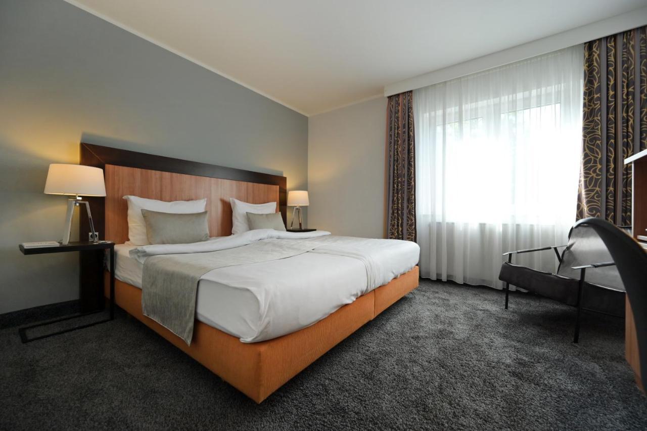 Hotel & Living Am Wartturm - Hotel & Apartments Speyer Bagian luar foto